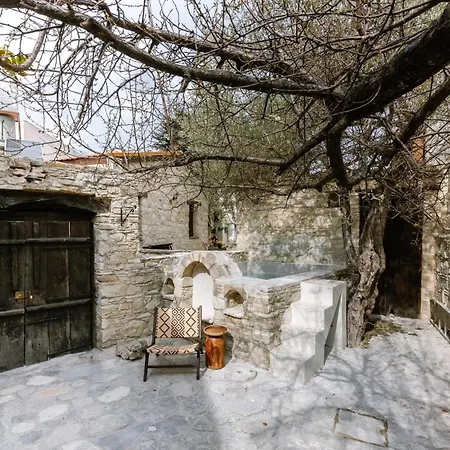 Ioulia's By Nomads Hébergement de vacances Panayia