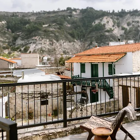 Ioulia's By Nomads * Panayia