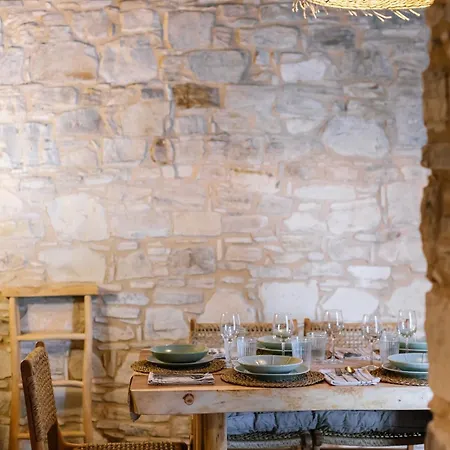 בית נופש Ioulia's By Nomads